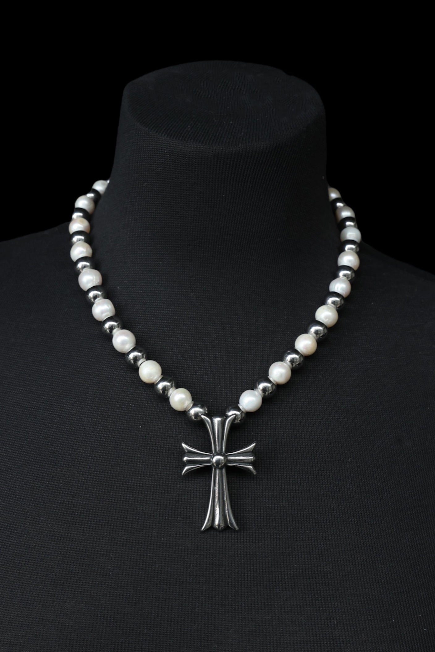 Pearl Cross