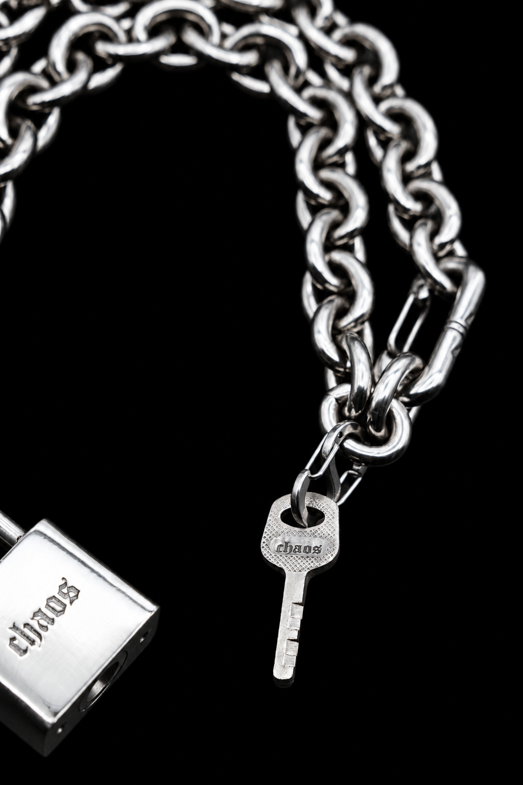 Chaotic Lock Chain