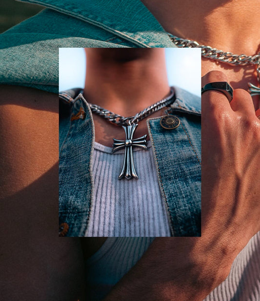 Cross My Heart Mini Choker