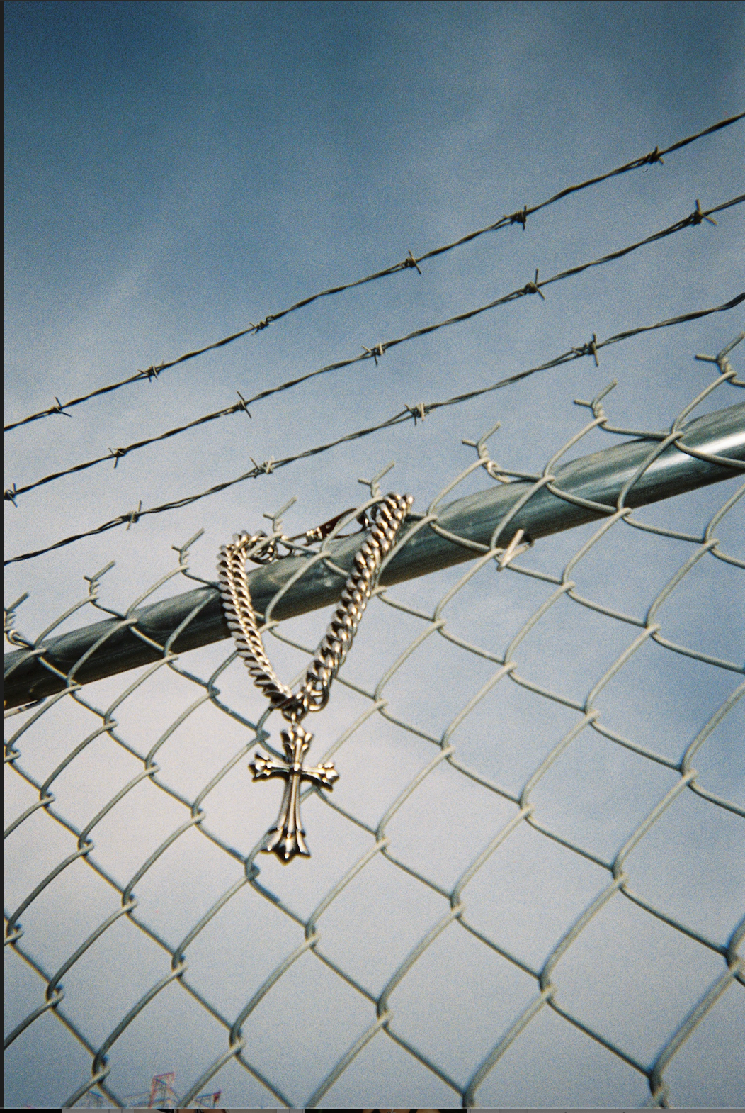Chaos Cross Choker